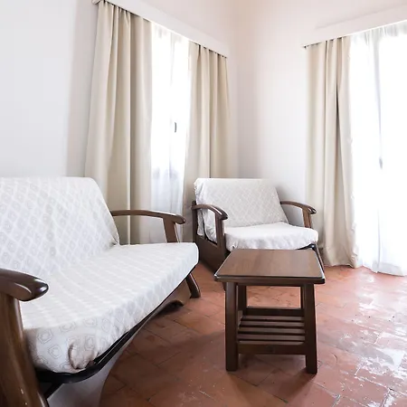 Vecchia Marina 3* 아르바탁스