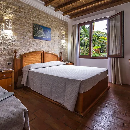 Vecchia Marina 아르바탁스