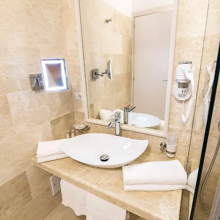 호텔 Vecchia Marina 아르바탁스