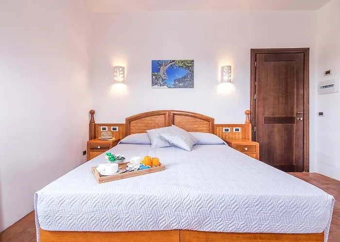 Vecchia Marina Hotel