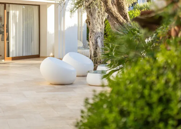 Vecchia Marina Hotel 3*